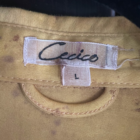 Lightweight jean jacket style with detail sz XL - Picture 8 of 11